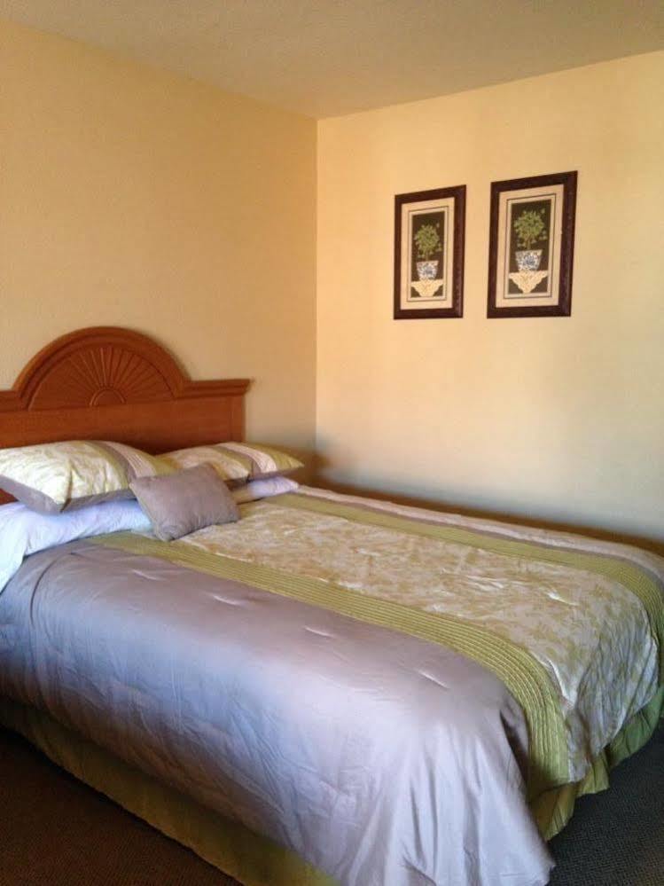 Hochatown Country Lodge Bagian luar foto