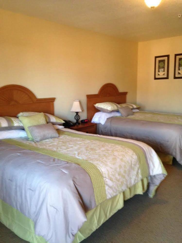 Hochatown Country Lodge Bagian luar foto